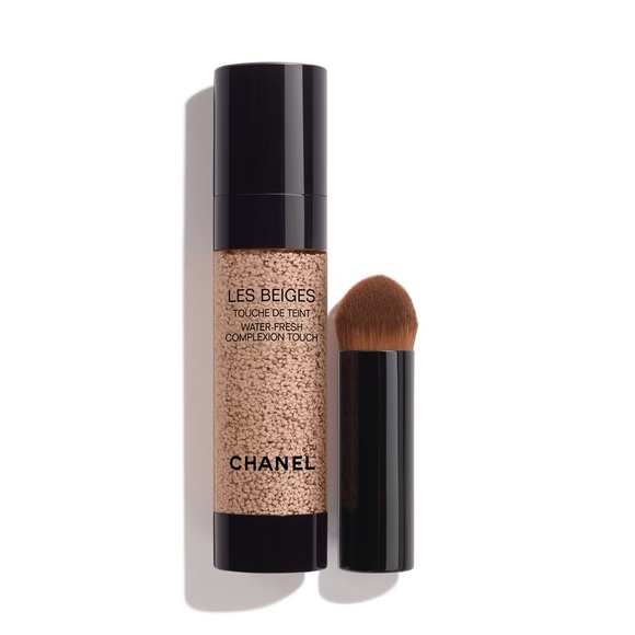 CHANEL Other - CHANEL Les Beiges Water-Fresh Concealer